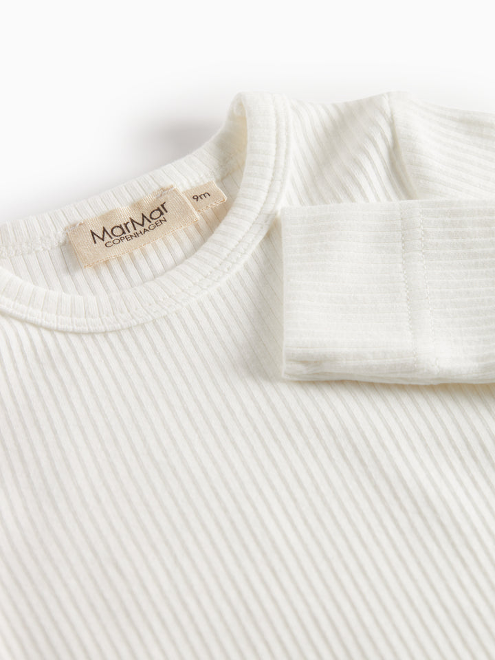 Modal body, Gentle White