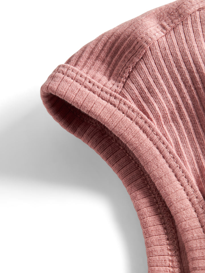 Modal brølapa, Rose Parfait