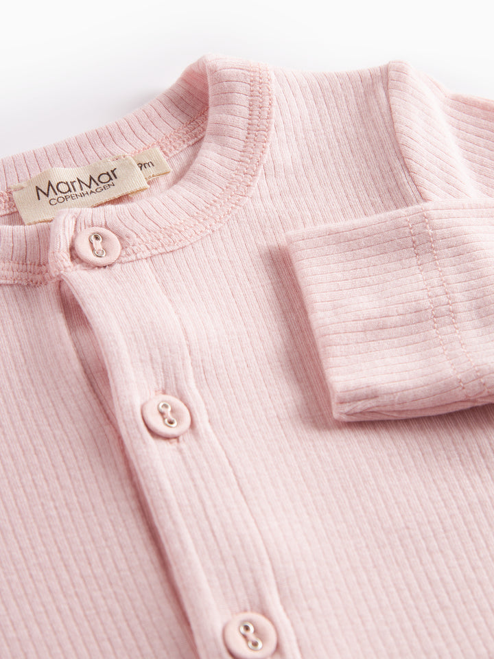 Rudy drakt, Rosewater