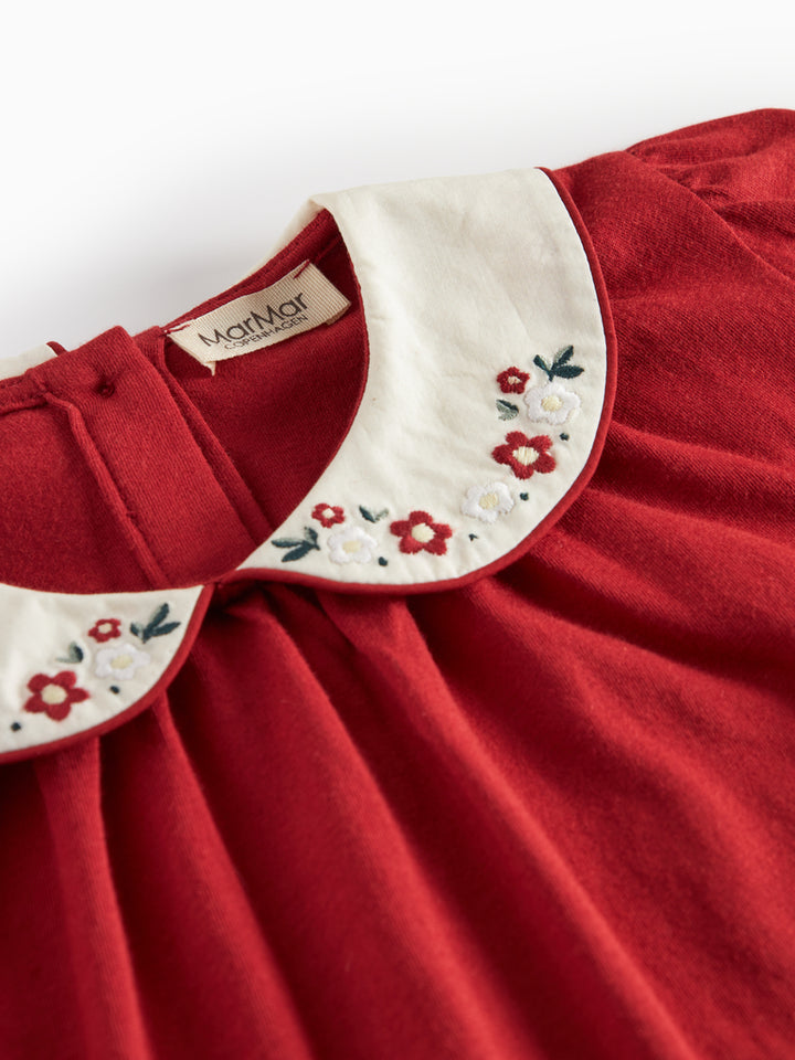 Tielle blusa, Hibiscus Red