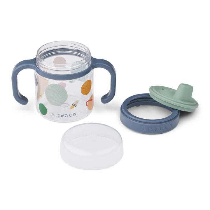 Kylo tútubolli, Universe