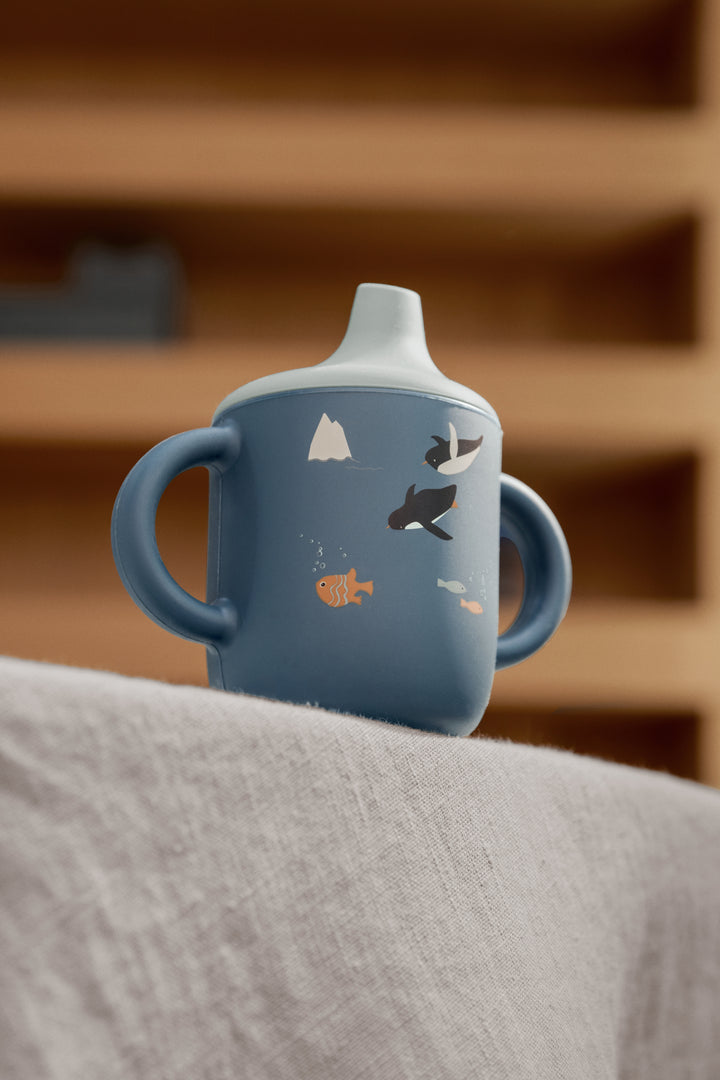 Neil tútubolli, Arctic Sea