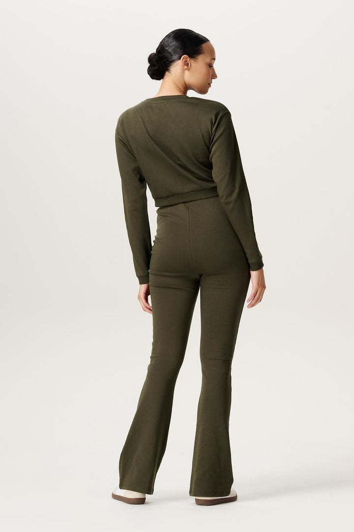 Umea buxur, Forest Night