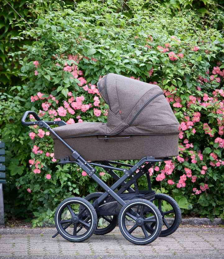 North barnavagn, Dark Brown