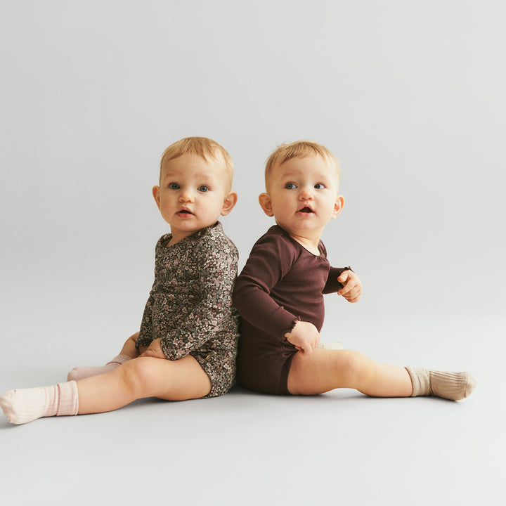 Liv body, Stone Flowers