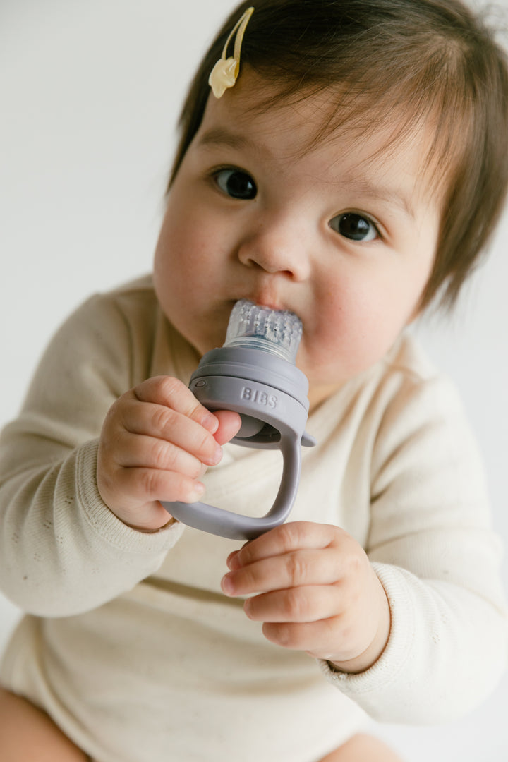 Food Feeder, Fossil Grey