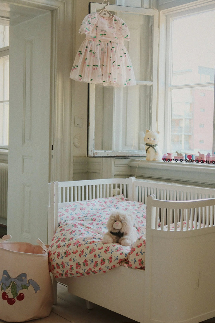 Seingjarklæðir, Bella Rosita