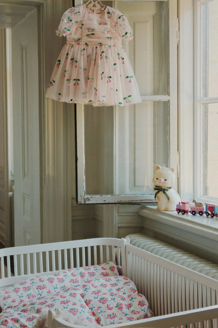 Seingjarklæðir, Bella Rosita