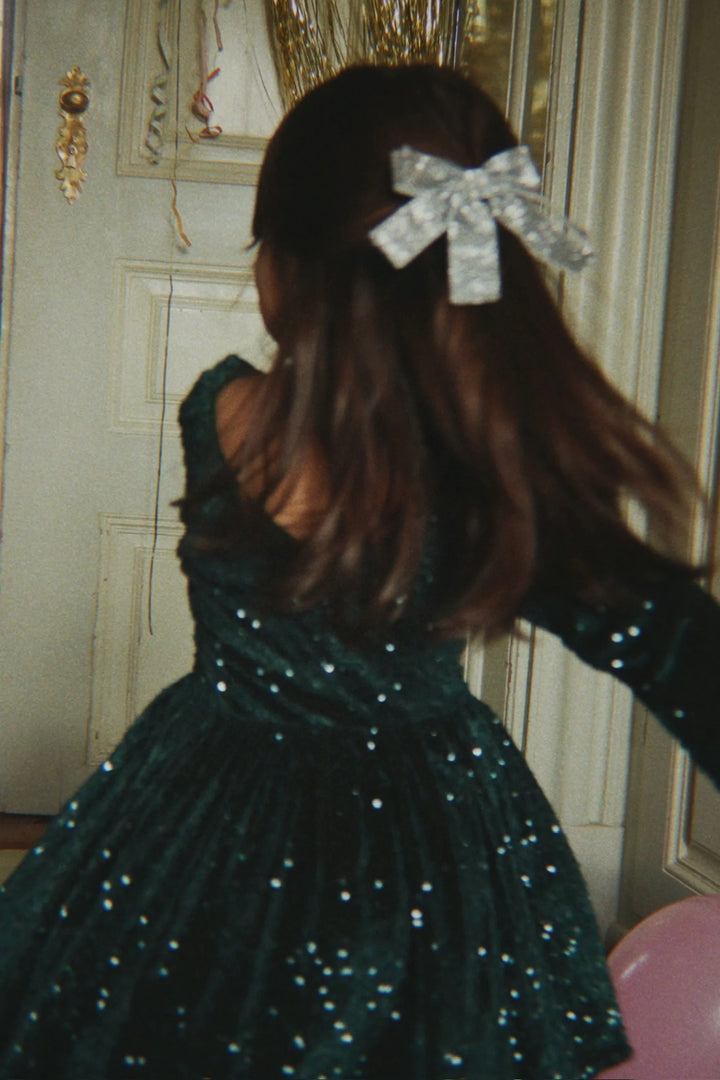 Viola kjóli, Sycamore