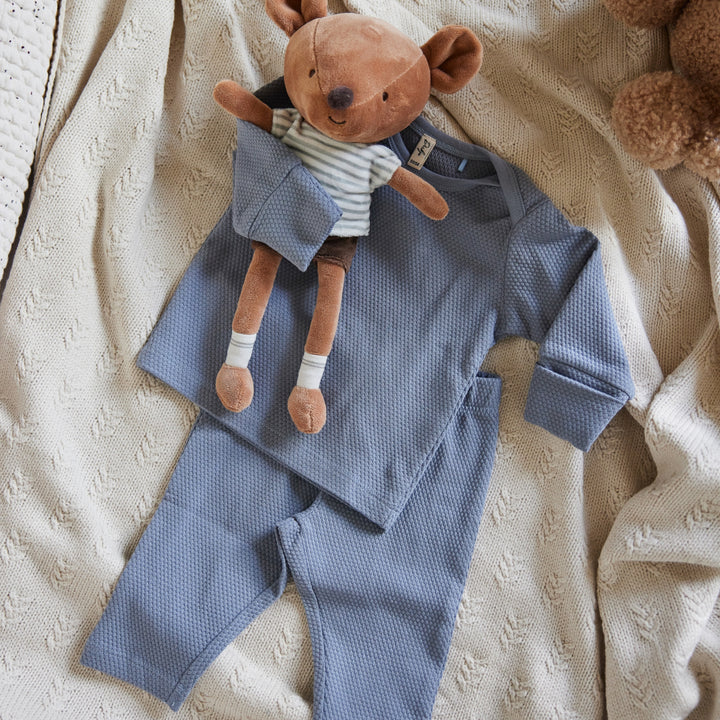 Fatasett, Faded Blue