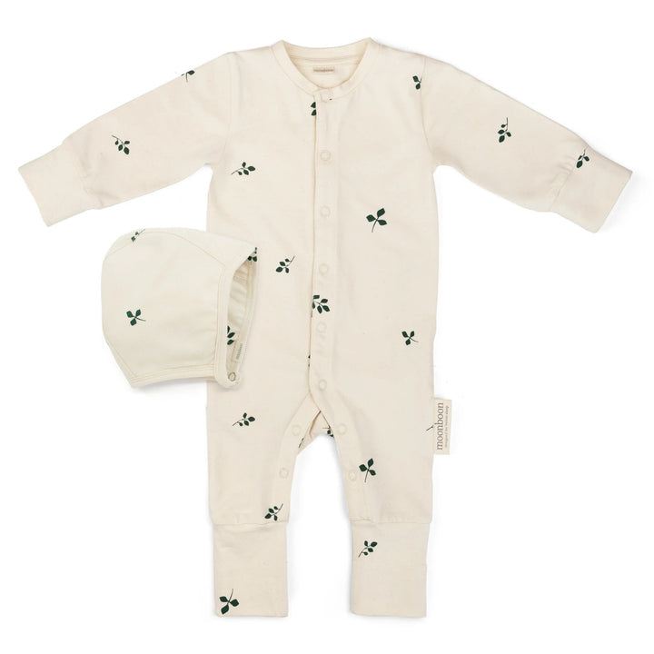 Gávueskja við drakt og húgvu, Leaf