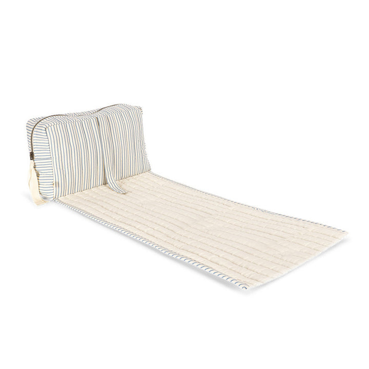 Bonnie pusliundirlag, Bluie Stripe