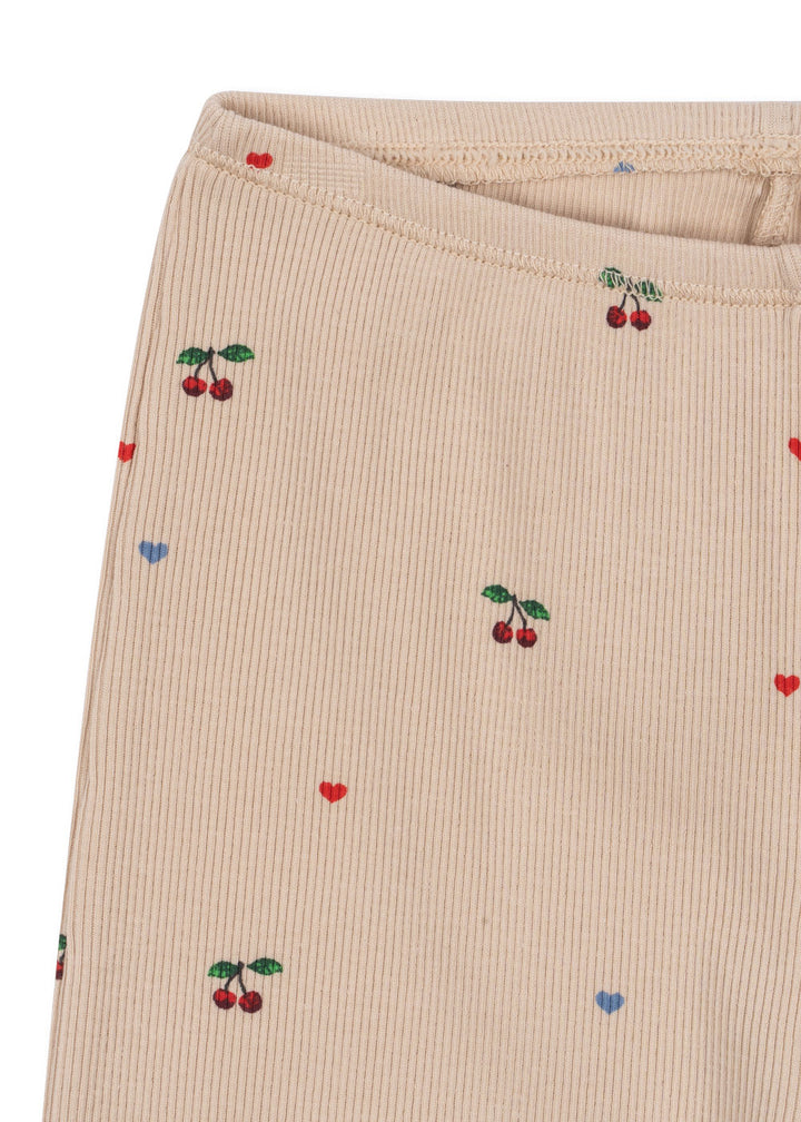 Ella buksur, Cherry Blush