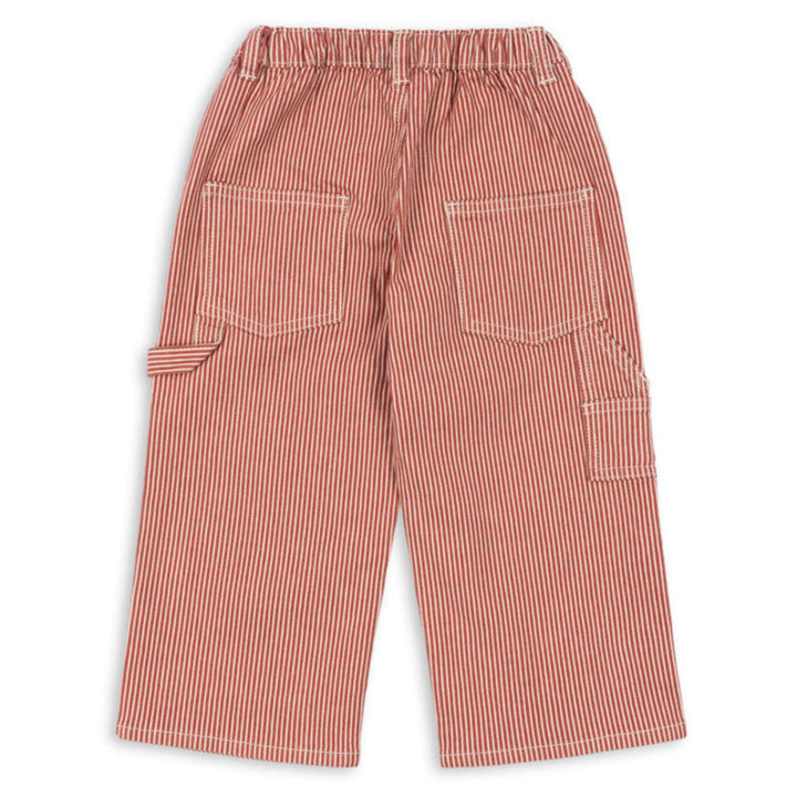 Luc buksur, Milk Rouge Stripe