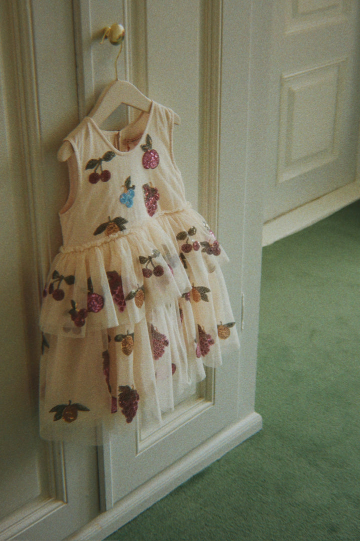 Yvonne kjóli, Vitamins