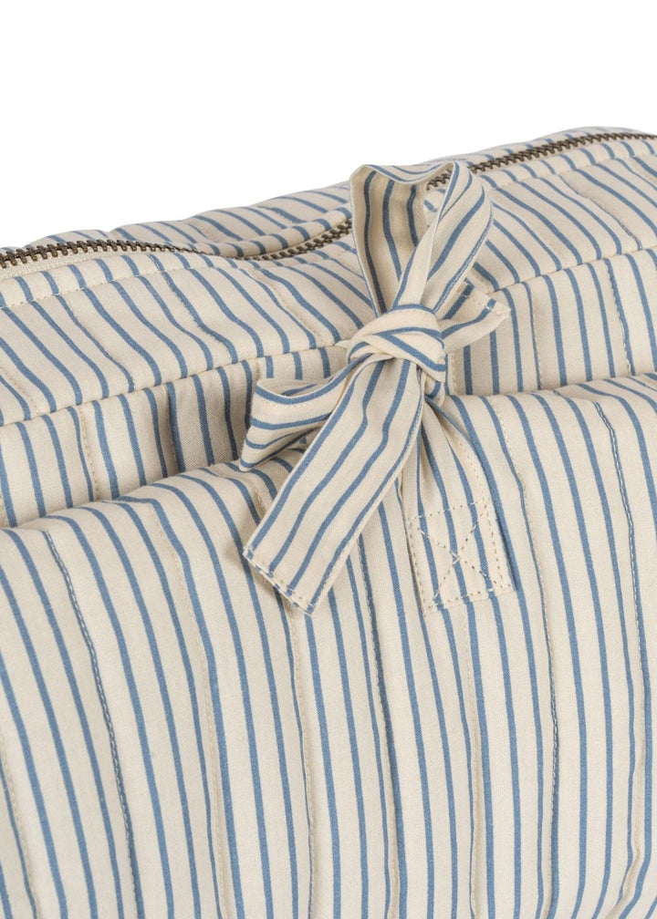 Bonnie pusliundirlag, Bluie Stripe