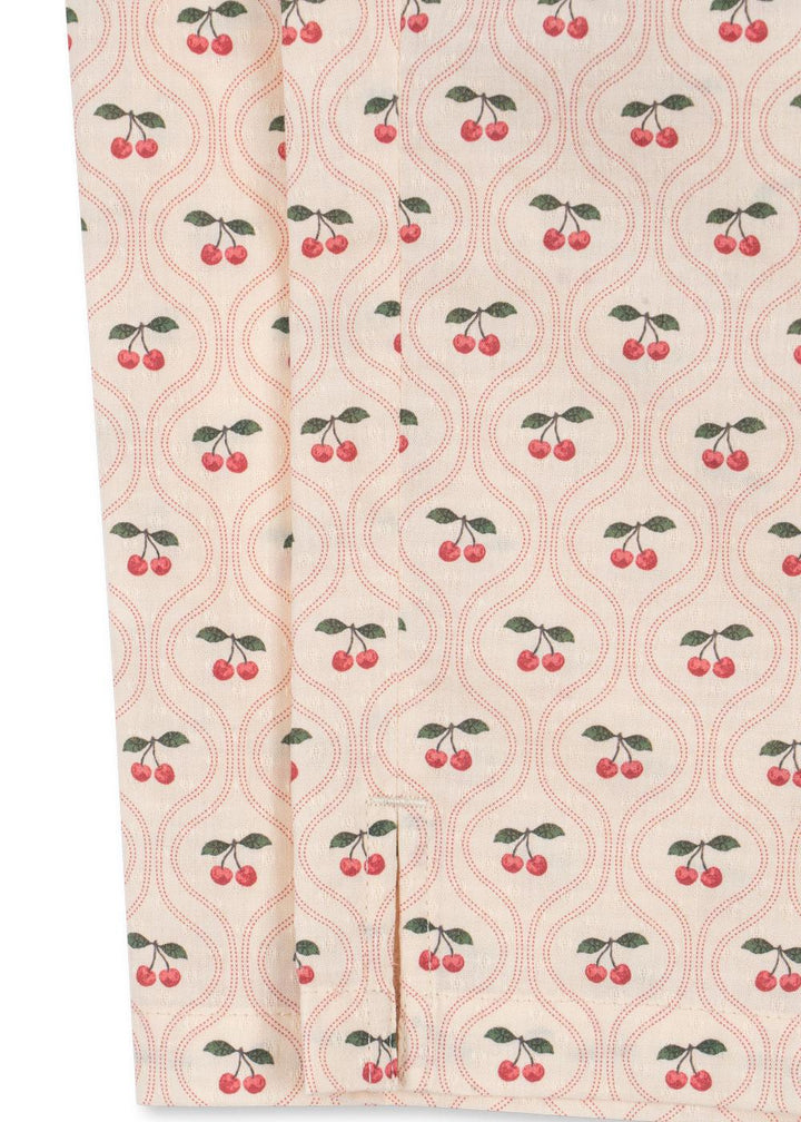 Cianna buksur, Cherry Pink