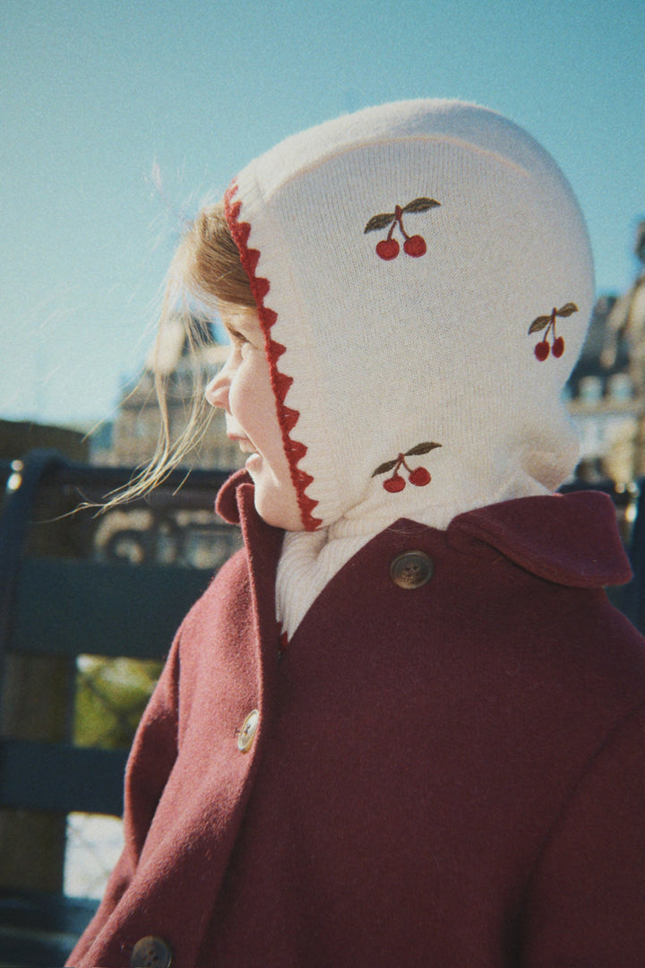 Collette brølapa, Cherry