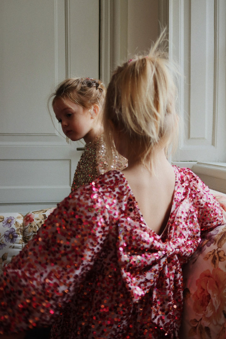 Lila kjóli, Sparkling Sangria