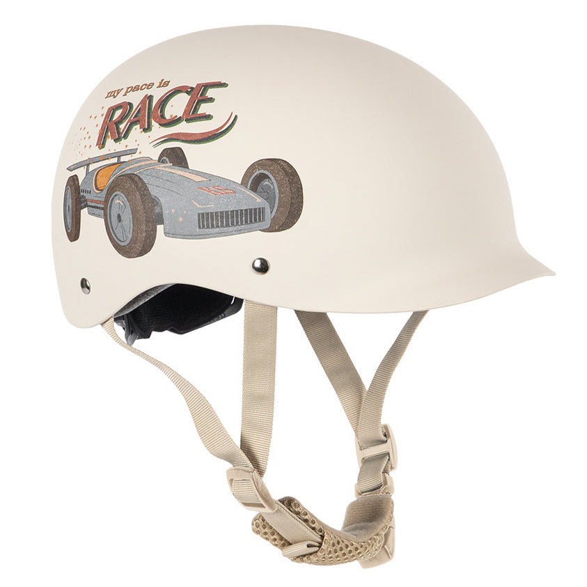 Aiko súkkluhjálmur, Race