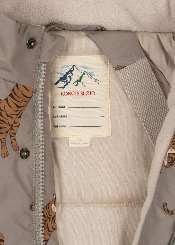 Nohr kavadrakt, Tiger Oak