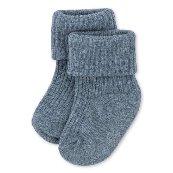 Lana sokkar, Ashley Blue