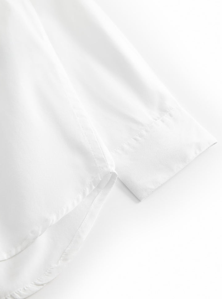 Tommy skjúrta, White