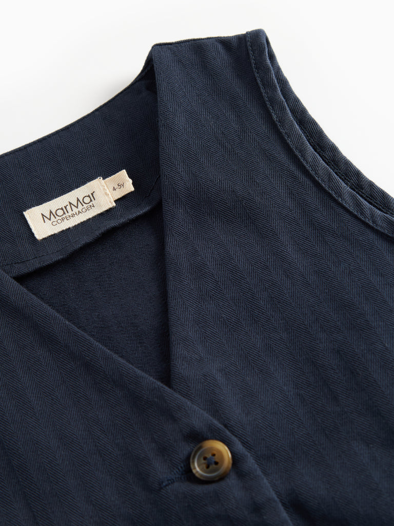 Jason vestur, Pilot Navy