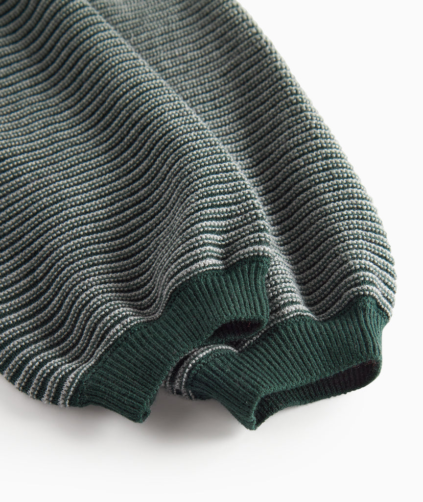 Perrin selabuksur, Dark Leaf Stripe