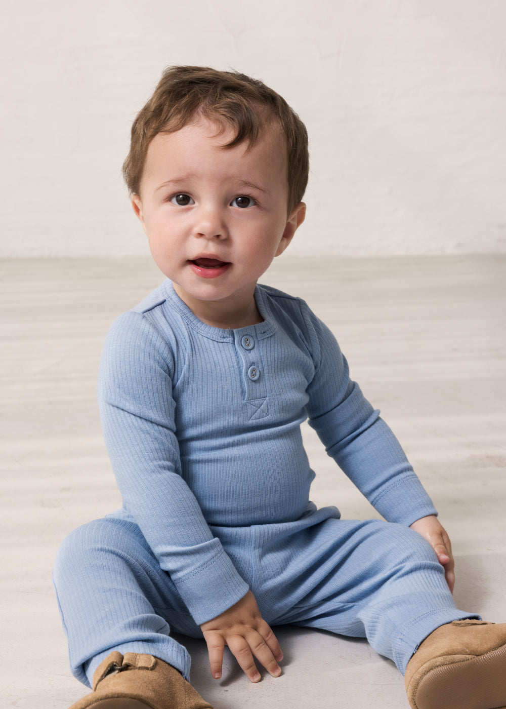 Modal body, Blue Iris