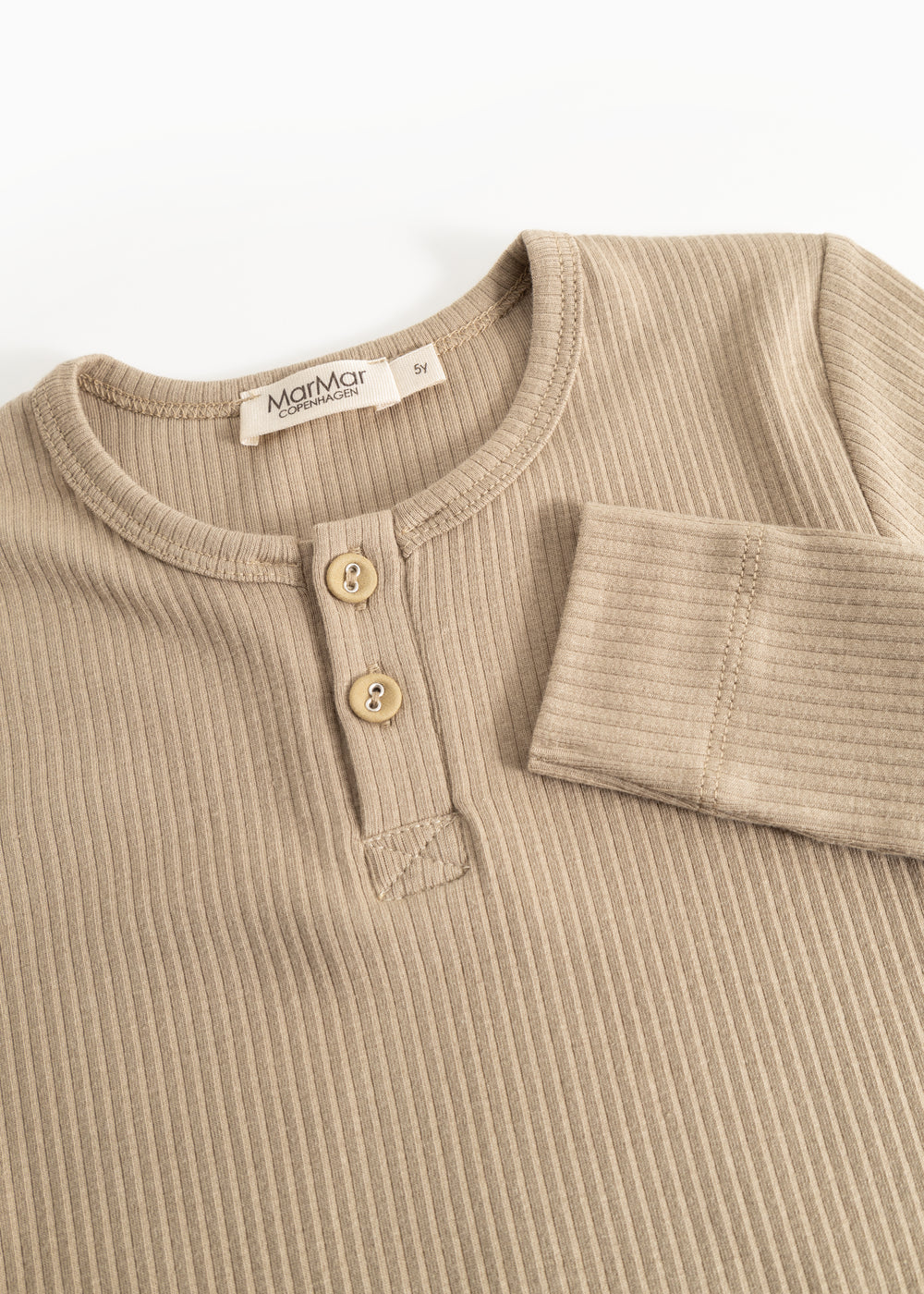 Modal blusa, Muddy