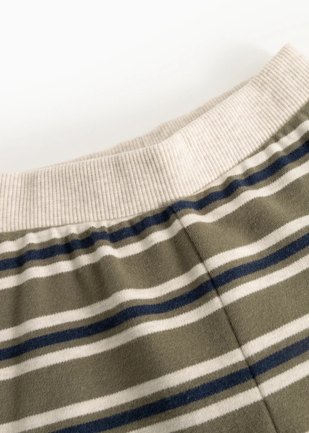 Paki buksur, Seaweed Stripe