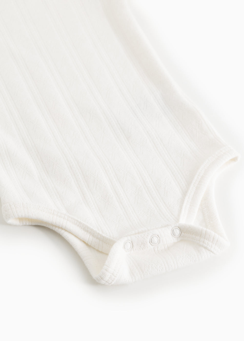 Benedicte body, Gentle White