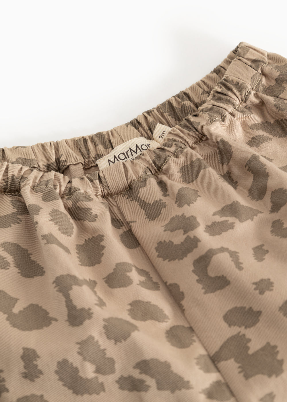 Palle buksur, Washed Leo