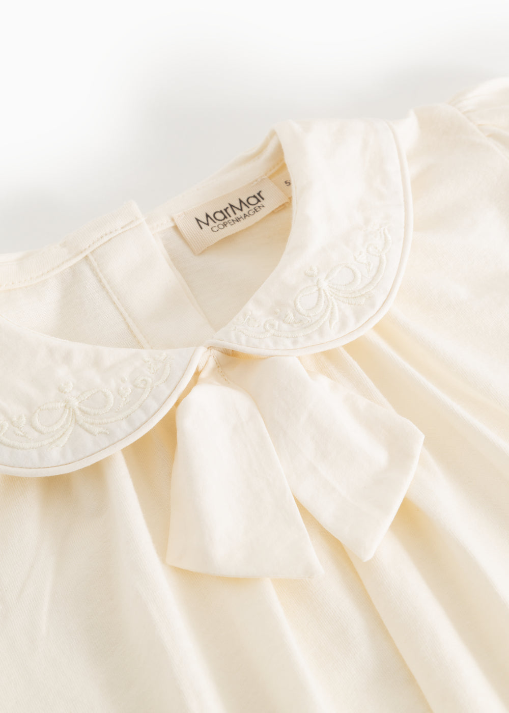 Tielle blusa, Gentle White