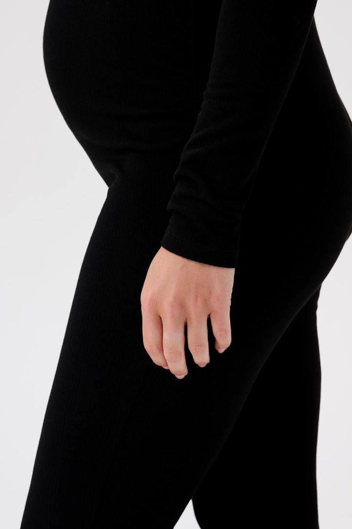 Heja buksur, Black