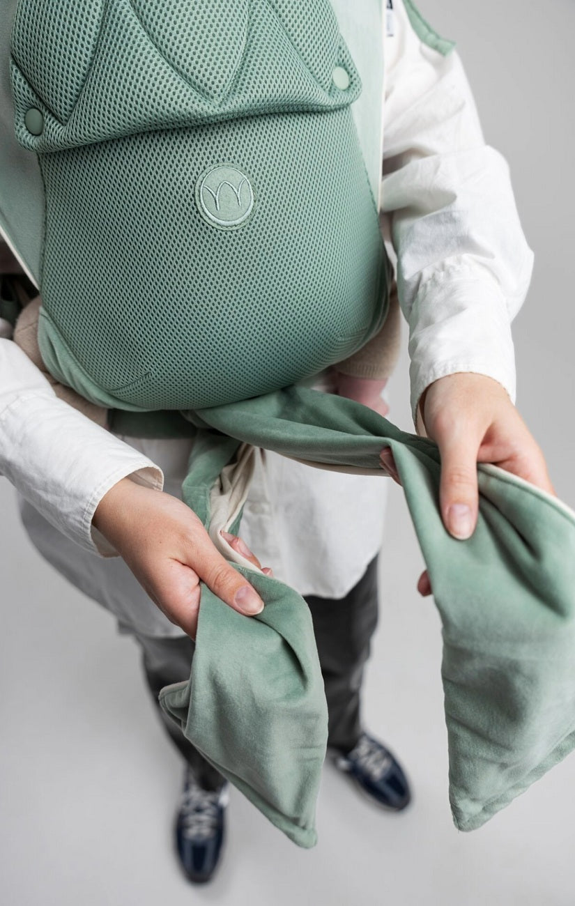 Mirage beriseli, Basil Green