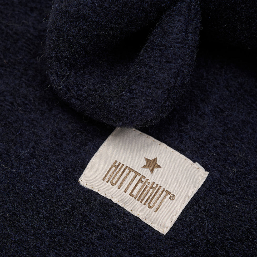 Brølapa, Dark Navy