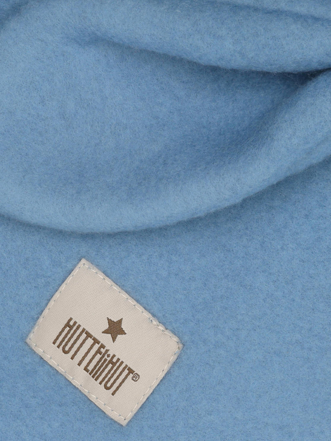 Brølapa, Windward Blue