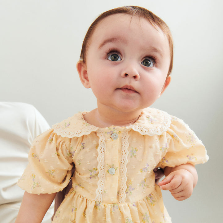 Adele kjóli, Barely Apricot