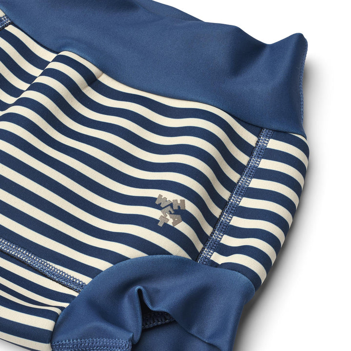 Anker svimjiblæa, Blue Stripe