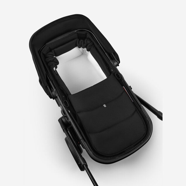 Babynest, Black
