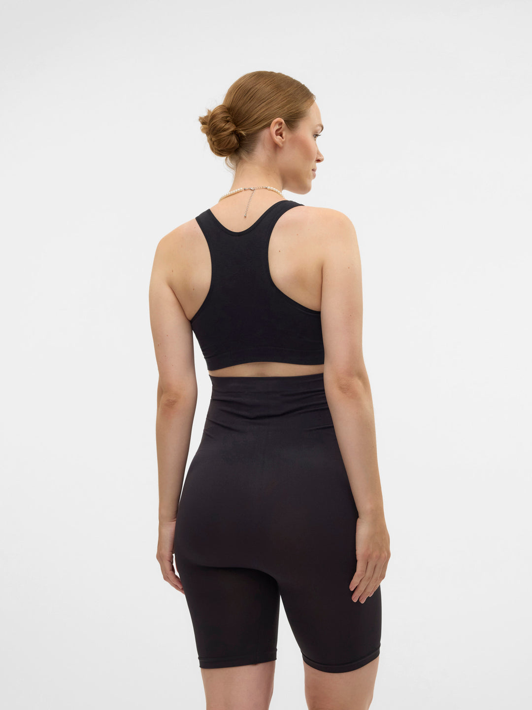 Crossy toppur, Black