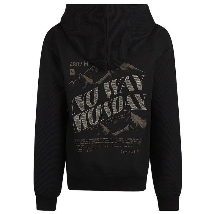 Hettutroyggja, Black