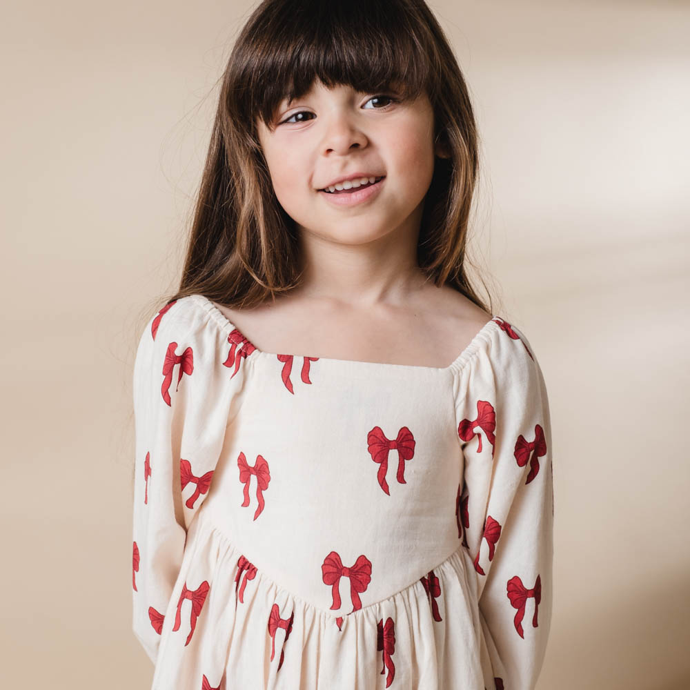 Sarah kjóli, Rouge Boucle