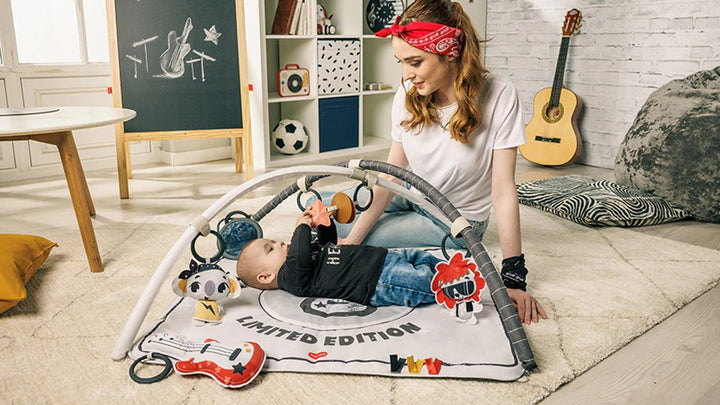 Tiny Rocker spæliteppi