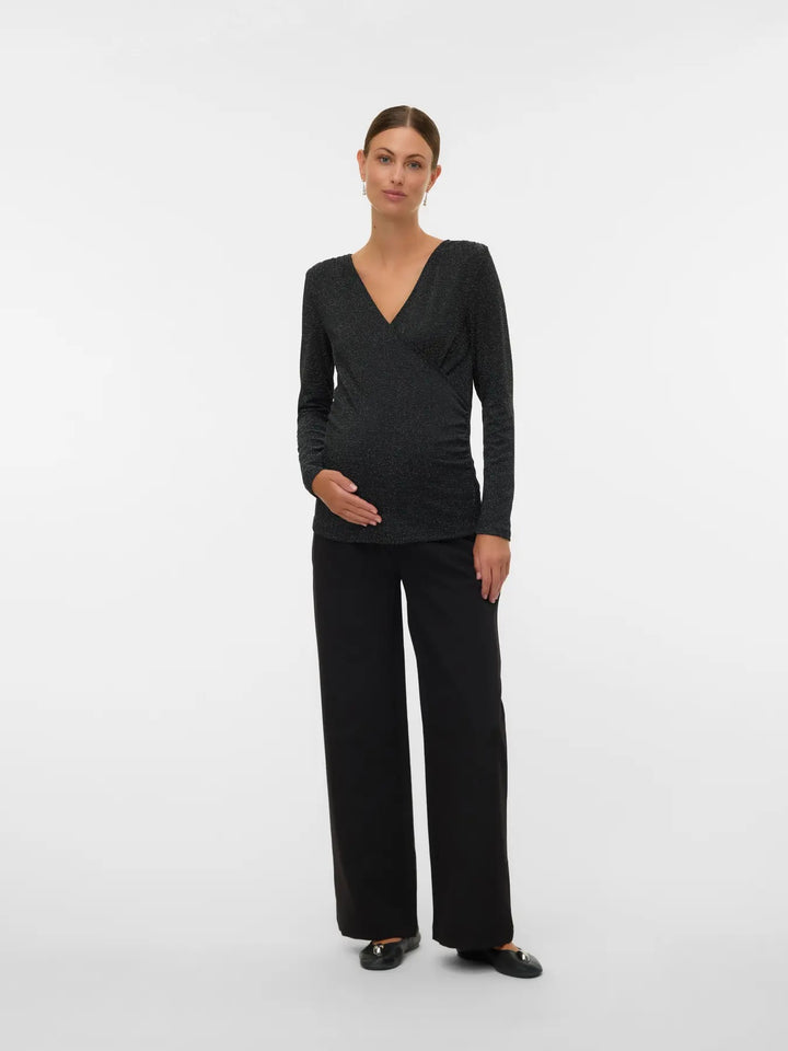 Lora buksur, Black