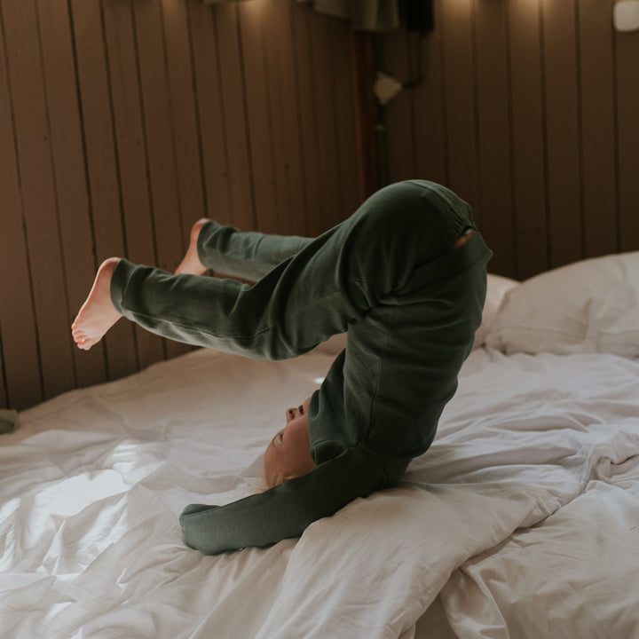 Náttklæðir, Dark Green