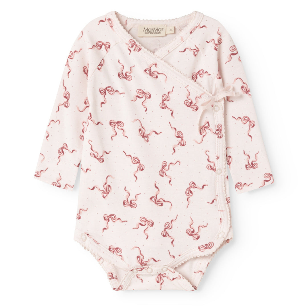 Belita body, Bows