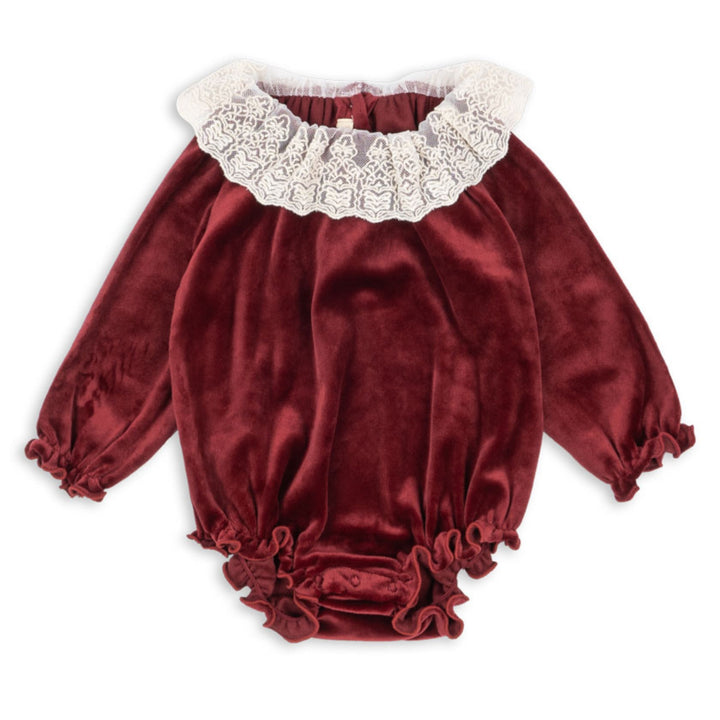 Venola body, Red Dahlia